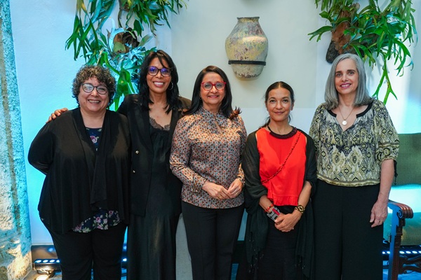 DSC00981 De izquierda a derecha las senoras Fatima Portorreal Clarissa Carmona Soraya Lara Soraya Franco y Yanira Lara