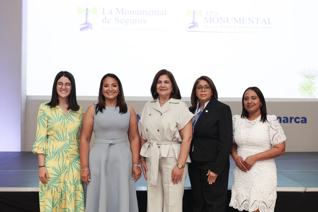 Melissa Nunez Delba Martinez Ivonne Nunez Nancy Garcia Scarlett Gonzalez