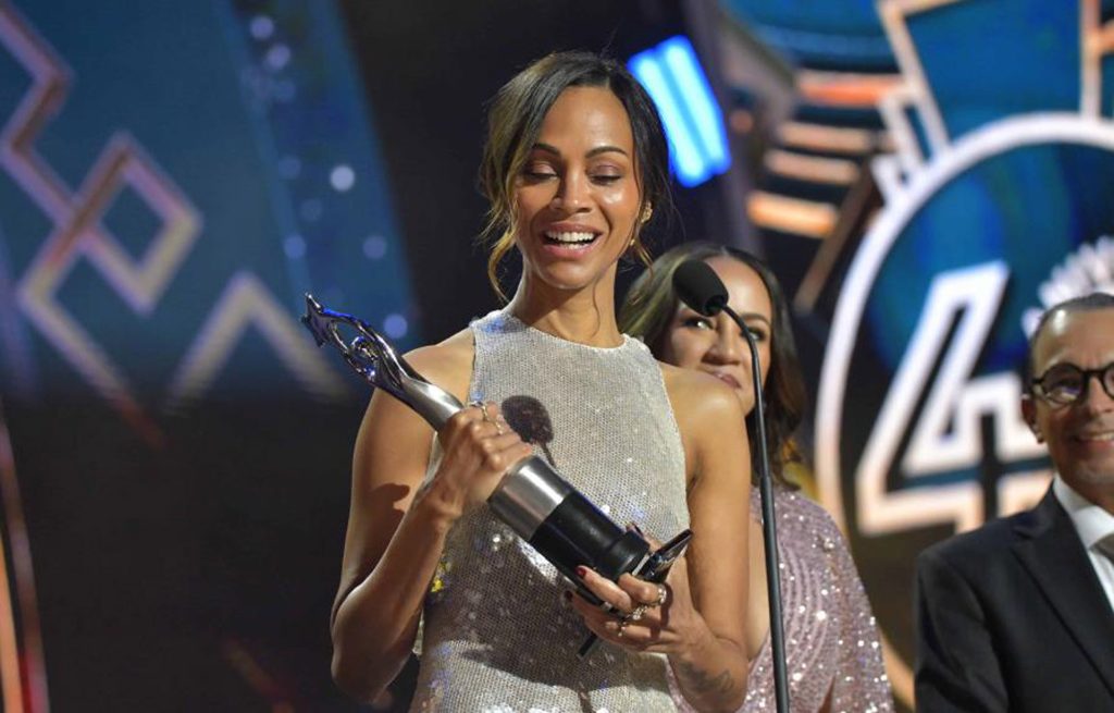 Zoé Saldaña recibe el Gran Soberano 2025 y reafirma su amor por República Dominicana Zoe Saldana pronuncia su discurso al recibe el Gran Soberano 2025