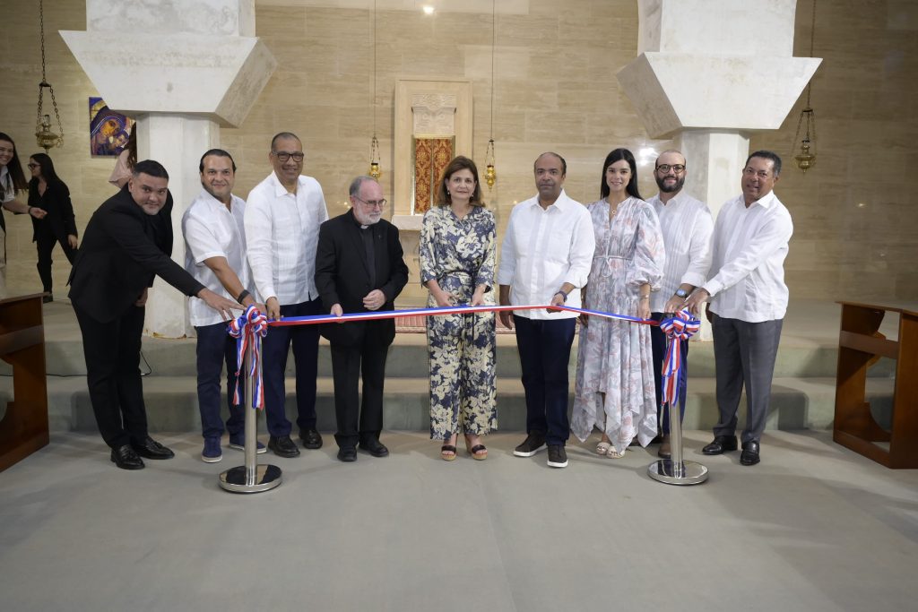 Banreservas impulsa renovacion de espacios publicos y religiosos en Villa Mella y el Distrito Nacional