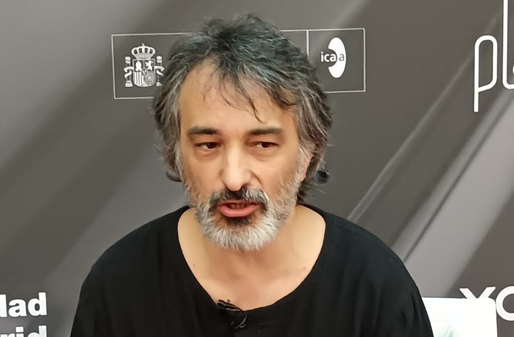 David Bisbano: “La dimensión universal del cine es un mito. Hay historias buenas o malas. Nada más” David Bisbano director de Dalia y Libro Rojo