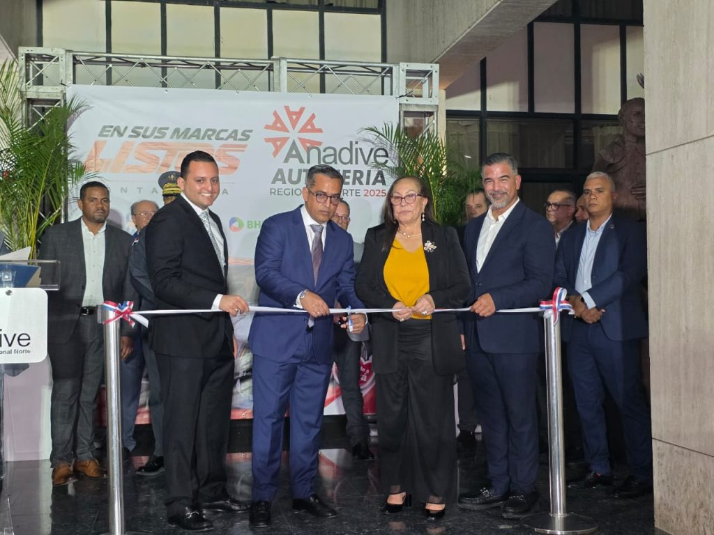 Auto Feria Anadive 2025 arranca en Santiago