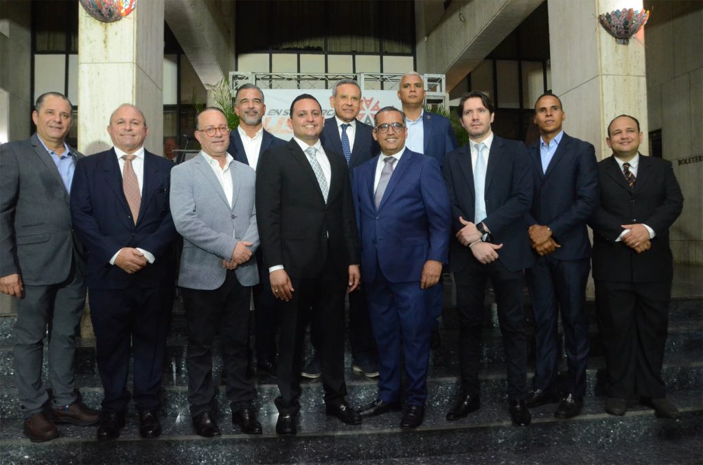 Auto Feria Anadive 2025 arranca en Santiago2