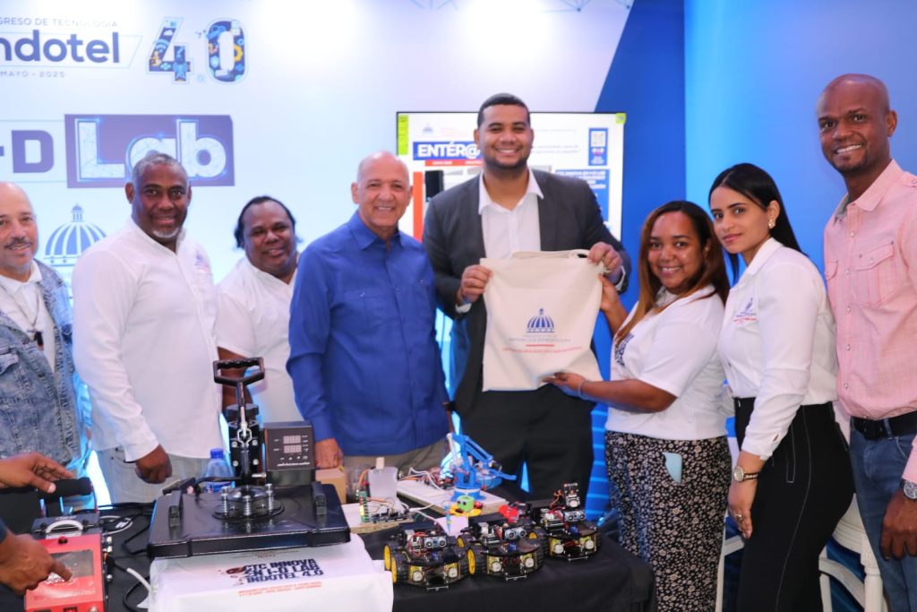 CTC se destacan con exhibicion en el primer Congreso Internacional INDOTEL