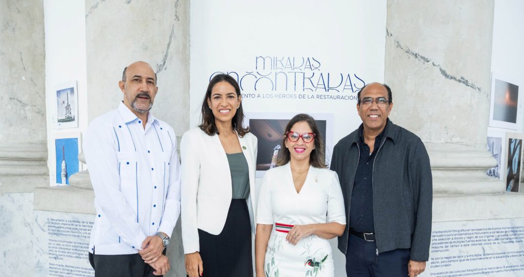 El Monumento celebra su 81 aniversario con la exposición fotográfica “Miradas Encontradas” El Monumento celebra su 81 aniversario con la exposicion fotografica