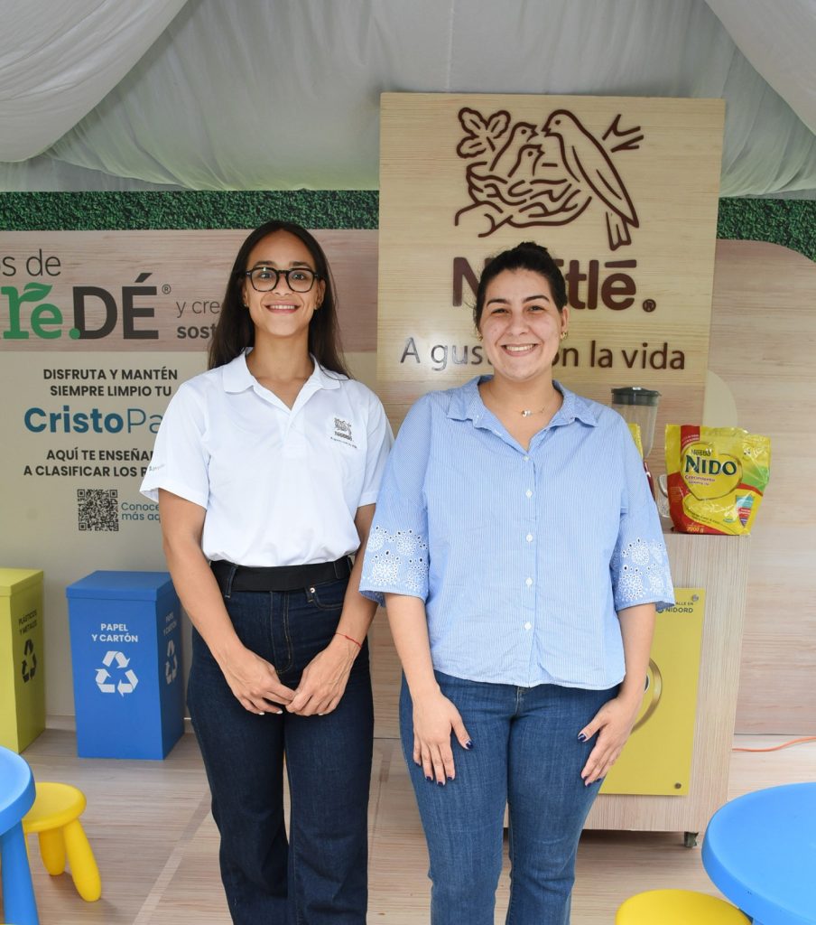 Felisa Vasquez y Jennifer Aponte