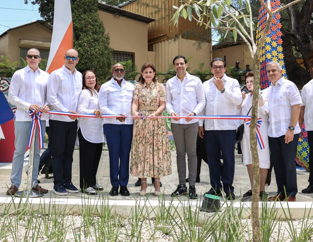 Raquel Pena entrega obras de revalorizacion