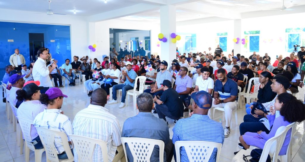 Abel Martínez llama a la unidad del PLD y al compromiso con las causas del pueblo Abel Martinez llama a la unidad del PLD