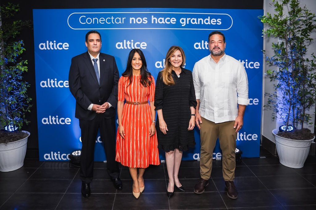 Danilo Ginebra Julissa Cruz Carolina Mejia y Paino Henriquez