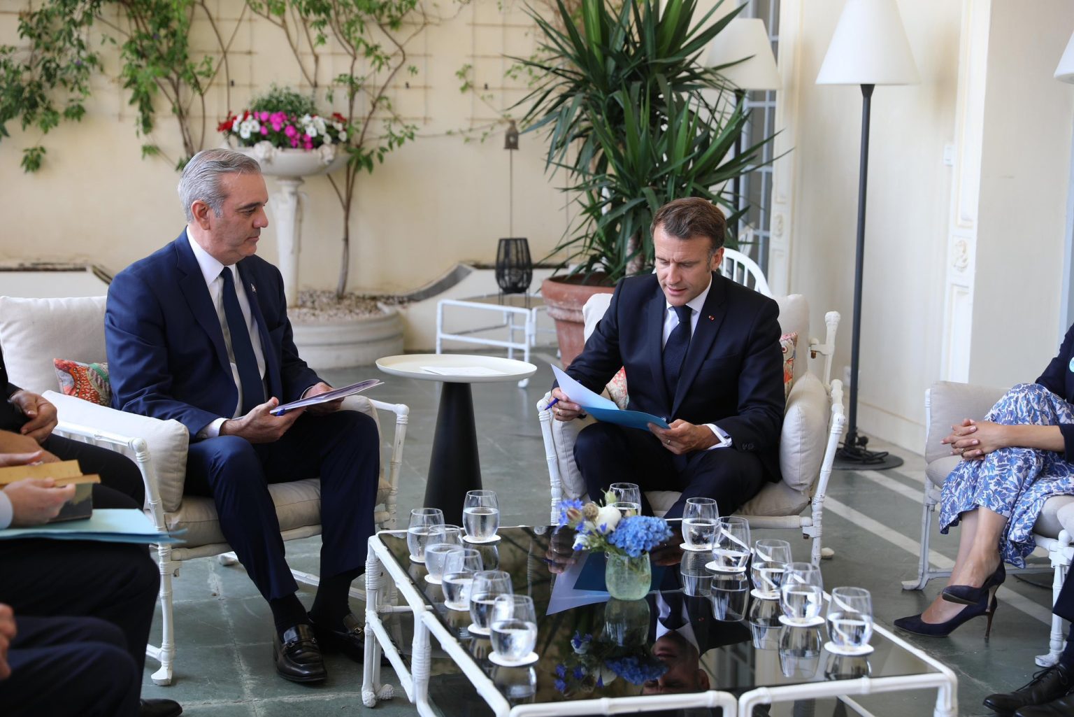Emmanuel Macron y luis abinader eljacaguero
