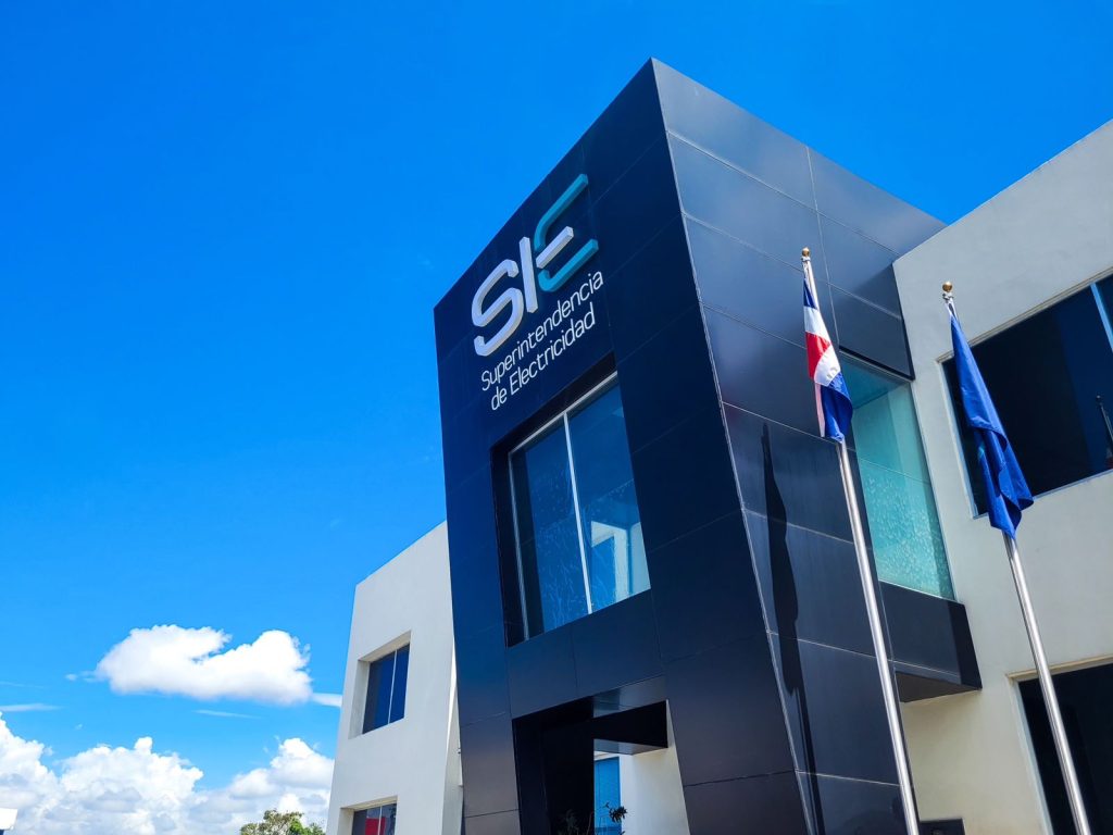 SIE actualiza el Reglamento Técnico para el alumbrado de las vías públicas Fachada SIE