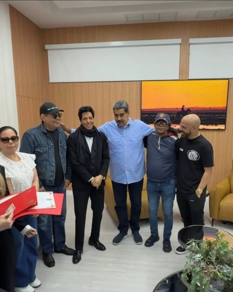 Nicolas maduro y Fernando Villalona Sergio Vargas y Bonny Cepeda