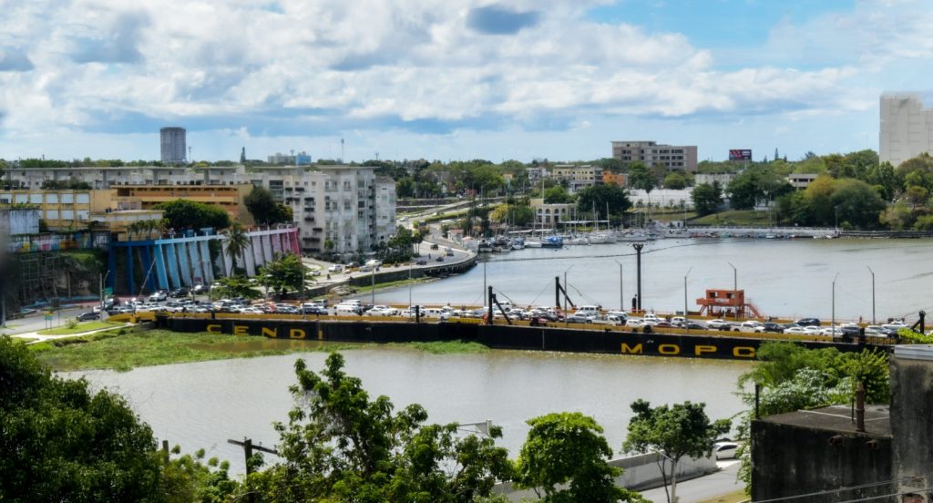 Puente Flotante será cerrado este sábado por maniobra marítima en el río Ozama PUENTE FLOTANTE eljacaguero