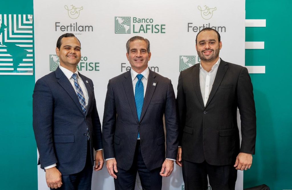Pablo Ruiz Gerente Oficina Principal Banco LAFISE Dominicana Brian Paniagua Gerente General Banco LAFISE Dominicana Ramon Lopez Alvare