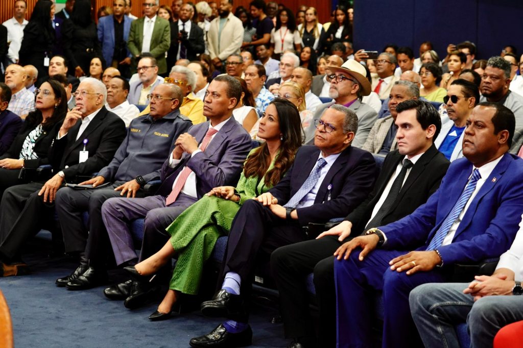 “Soberanía 4.0”: Una nueva era de identidad dominicana en la frontera Soberania 4.0 Una nueva era de identidad dominicana