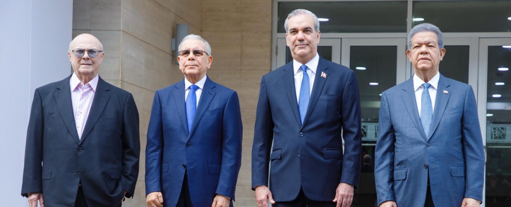 abinader danilo leonel e Hipolito eljacaguero