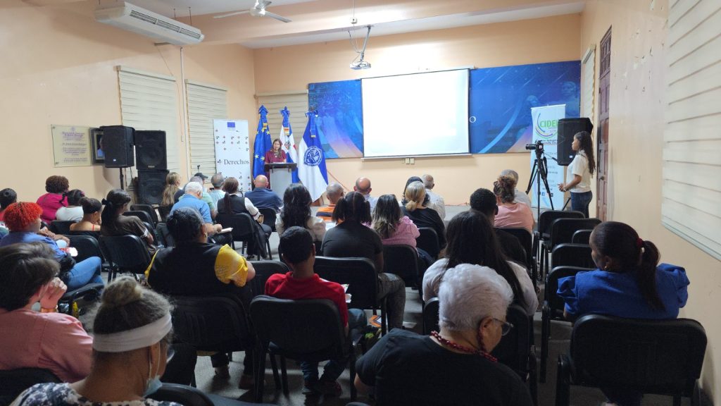 Presentan Agenda de Derechos como herramienta para abordar los retos que enfrenta la República Dominicana para alcanzar una sociedad más equitativa, justa y participativa 001