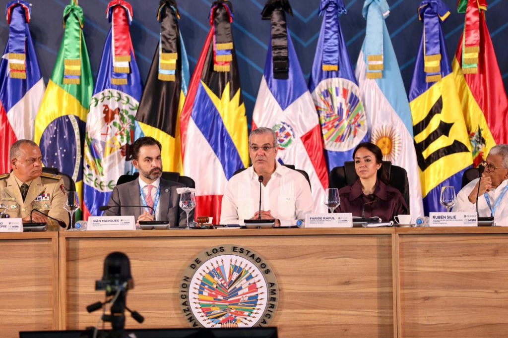 Abinader insiste en no bajar la guardia ante el crimen y anuncia Reforma Policial1