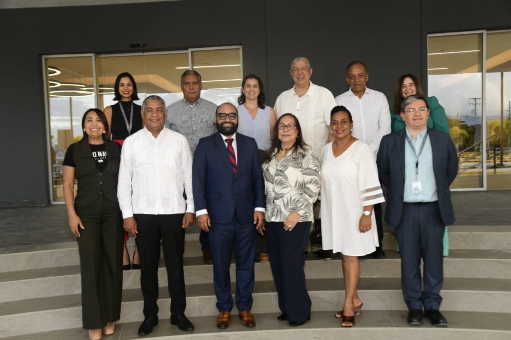 Hospital HEMA consolida a Santiago como destino clave del turismo medico