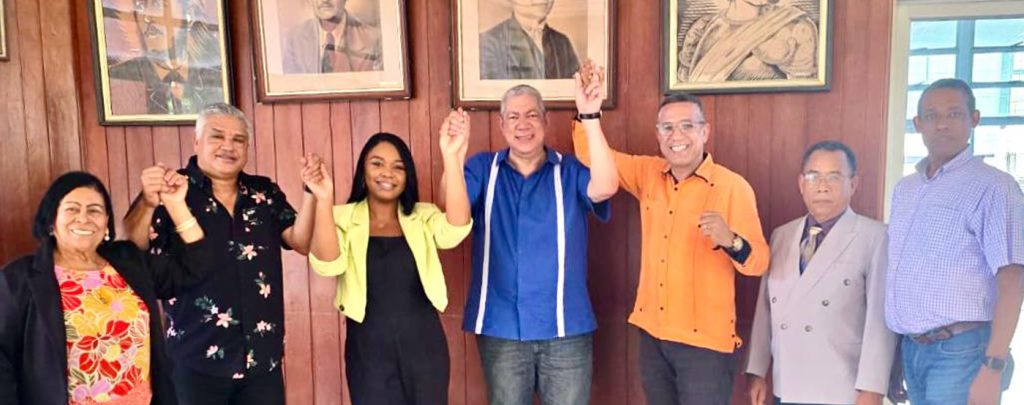 Junior McDougal electo presidente de ADOMPRETUR Santiago con el 60