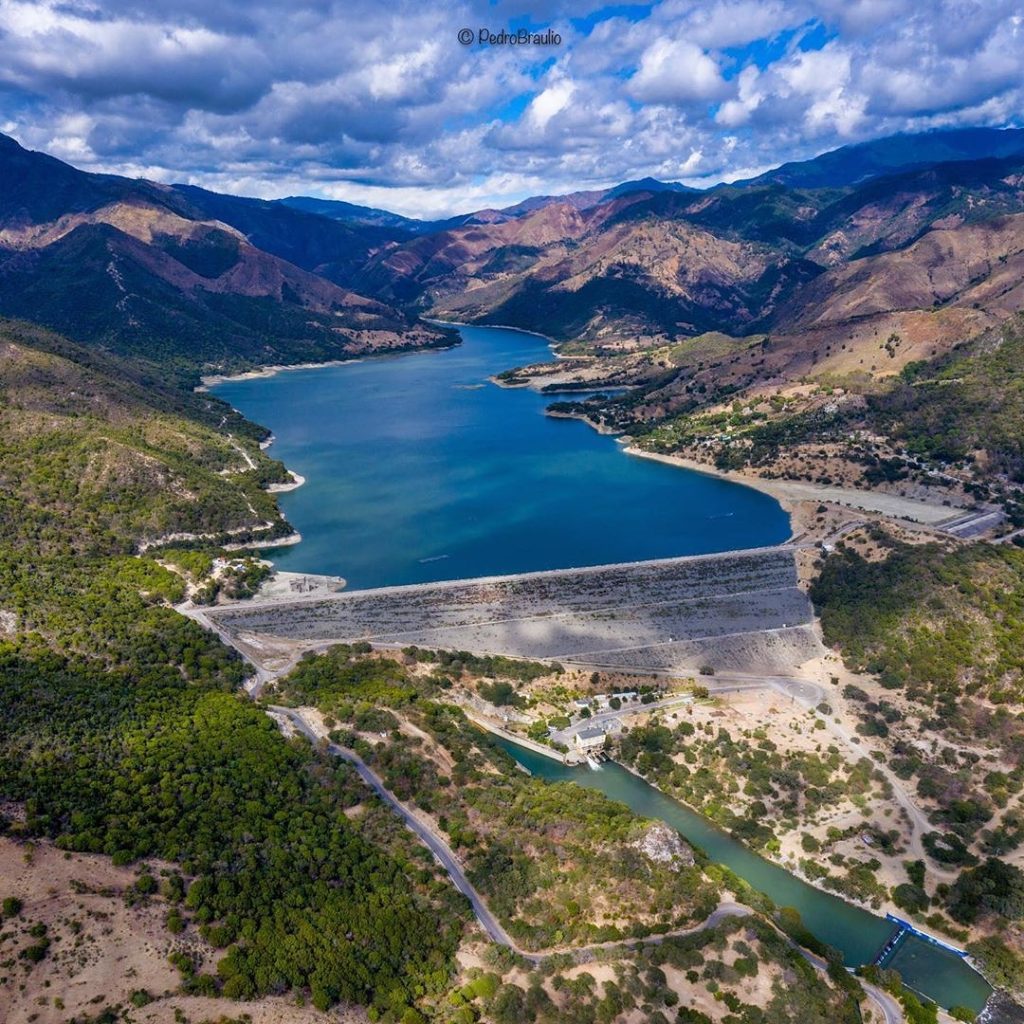 rio San Juan y a la presa de Sabaneta por mina El Romero