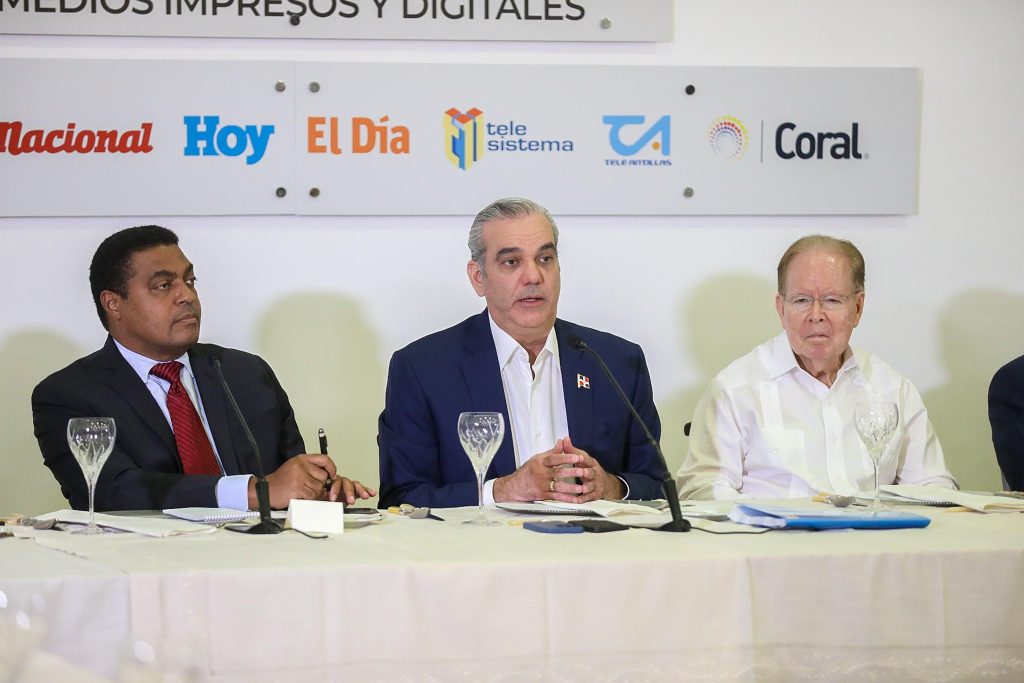 Abinader advierte que crisis haitiana ya es una amenaza de seguridad nacional Abinader advierte que crisis haitiana ya es una amenaza de seguridad