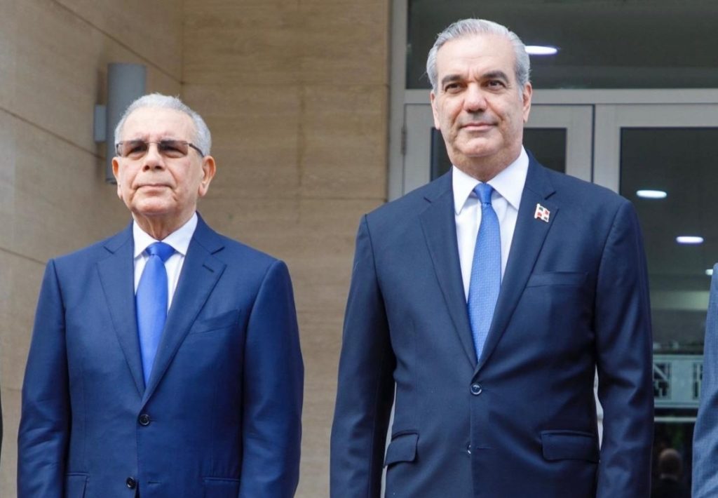 Abinader desmonta criticas de Danilo Medina
