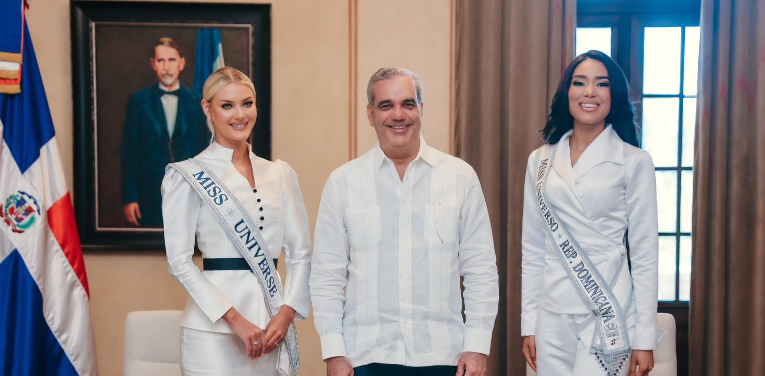 Abinader recibe a Miss Universo y Miss Republica Dominicana en Palacio Nacional e1755687747172