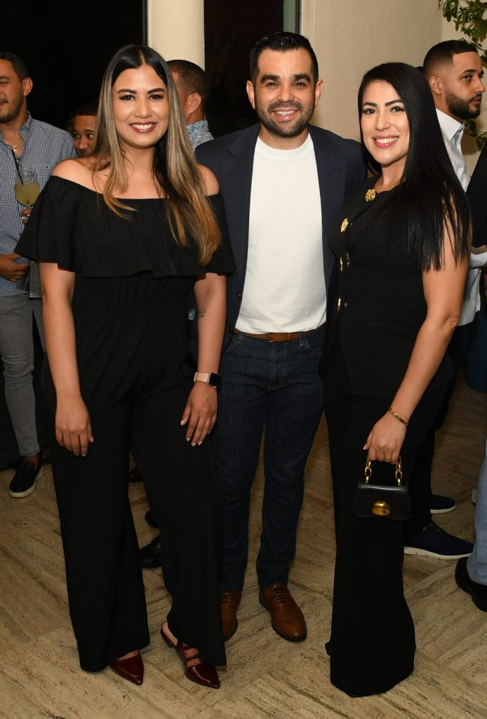 Daly Hernandez Jorge Jimenez y Carolina Ovalle
