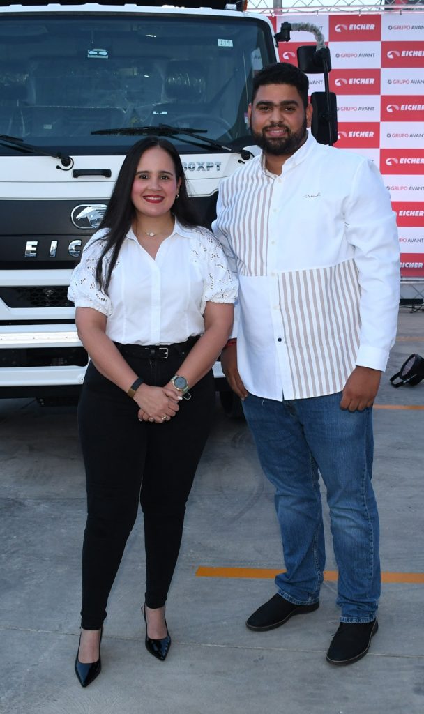 Janibell Nunez y Junio Castillo