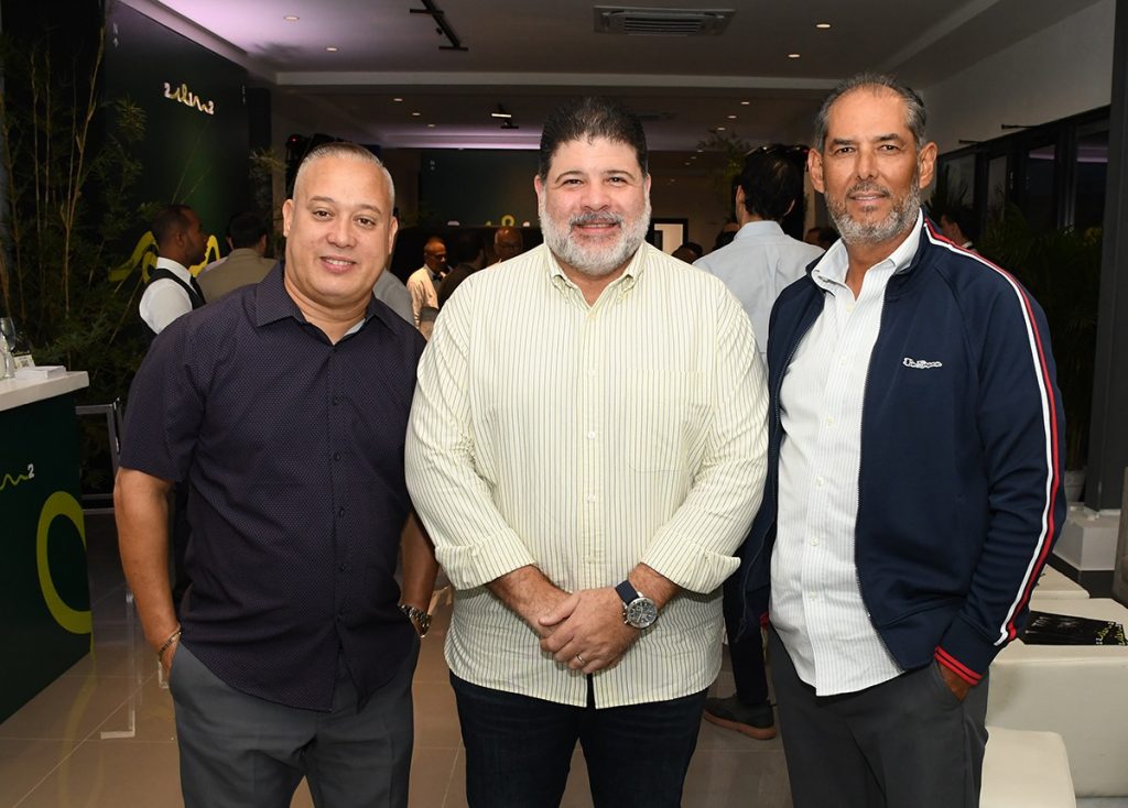 Leonel Acosta Harold Abbott y Marlon Bonnelly