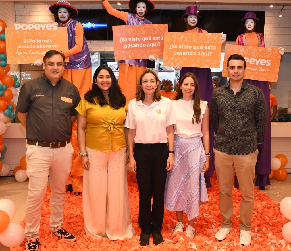 Popeyes expande su presencia en Santiago con nueva sucursal en Ágora Center Popeyes expande su presencia en Santiago con nueva sucursal en Agora Center2