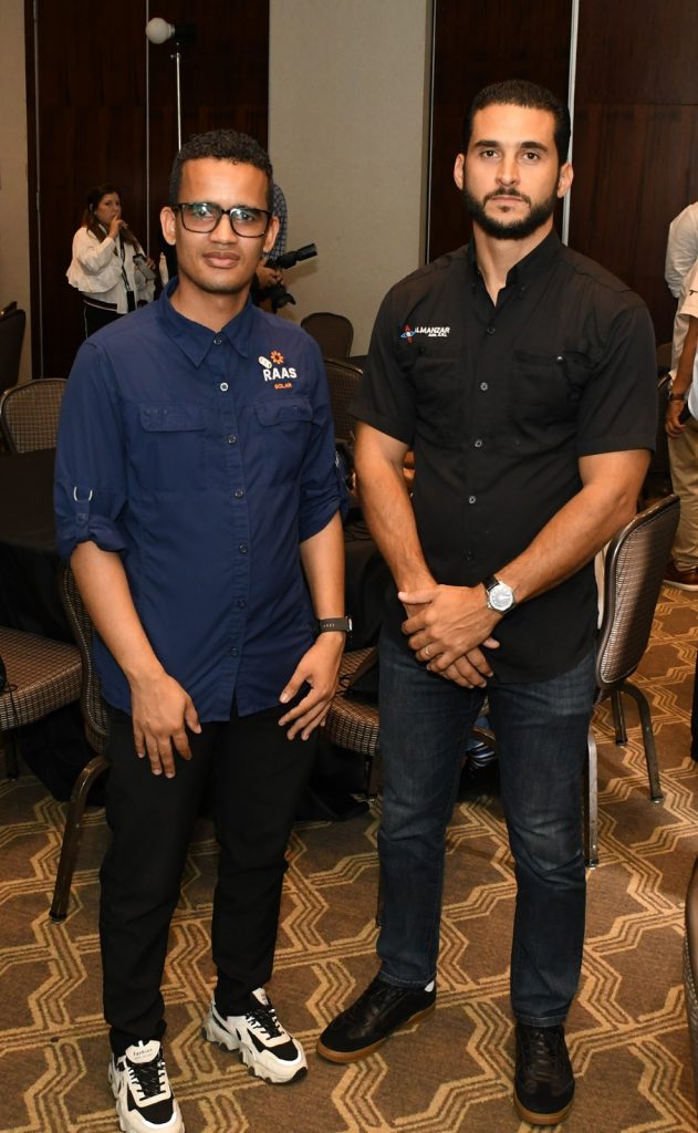 Yovanny Cabrera y Alejandro Almanzar