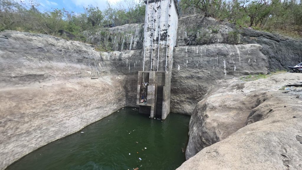 Coraasan pide conciencia ciudadana para enfrentar la sequía en Santiago presa de tavera eljacaguero