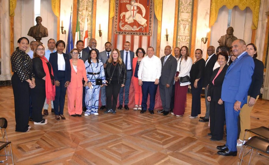 Alcaldia de Genova y Alianza de Cooperativas de la Region Liguria Reciben Delegacion de Cooperativistas Dominicanos en el Palacio Tursi1