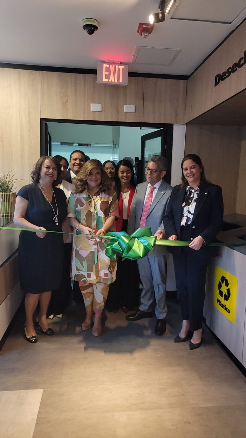 Banco BHD impulsa el crecimiento de su personal con nuevo centro de capacitacion en Santiago