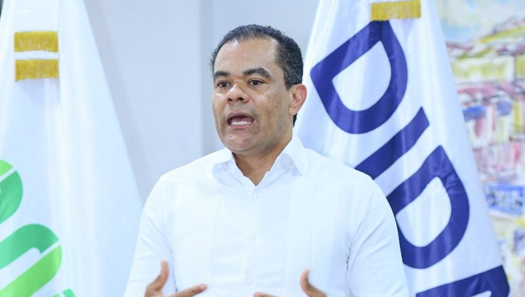 Elias Baez propone reformar formularios de AFP para agilizar entrega de fondos a familiares