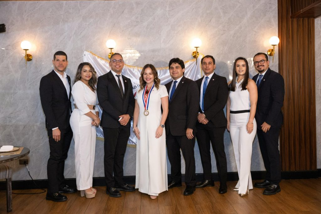 Elsa Rollan encabezara la Sociedad Dominicana de Cirugia Vascular y Endovascular eljacaguero