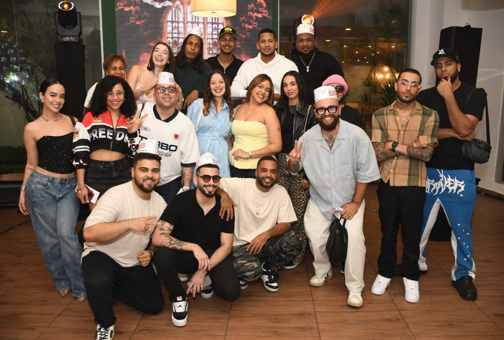 Influencers que asistieron a la presentacion