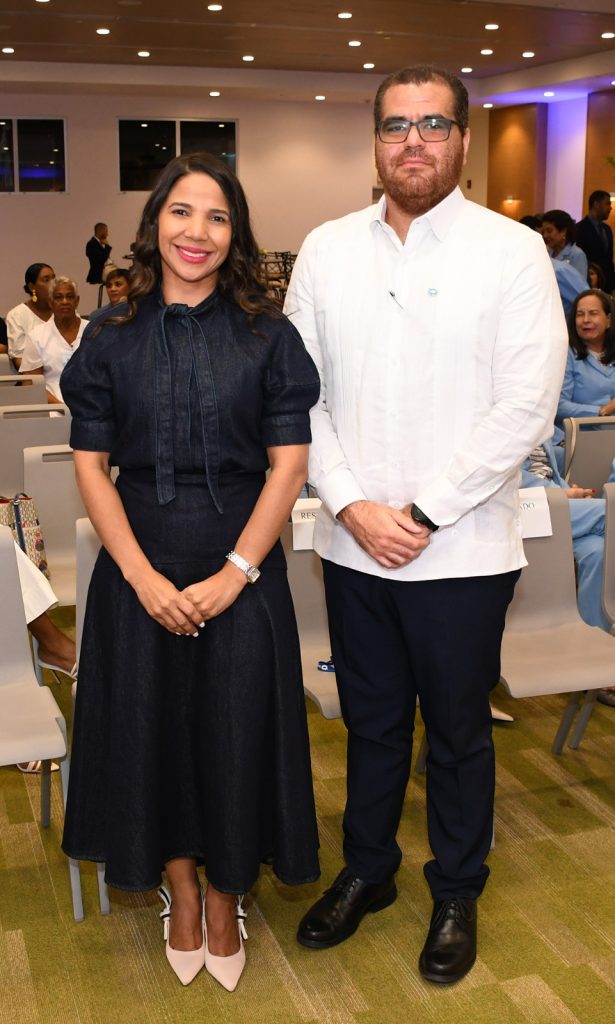 Rebeca Perez y Antonio Villegas