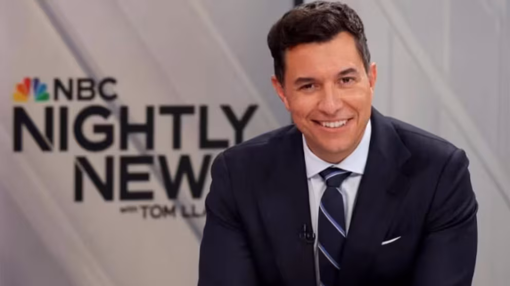 Tom Llamas referente de integridad y objetividad en el periodismo hispano