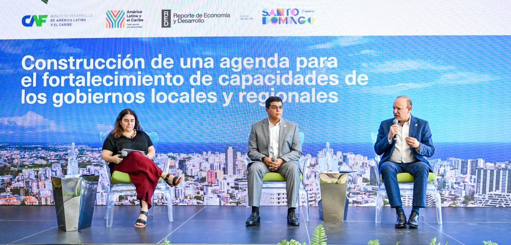 Ulises Rodriguez resalta descentralizacion y autonomia fiscal como clave del desarrollo municipal1