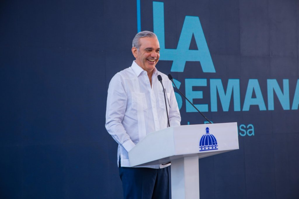 luis abinader eljacaguero 1