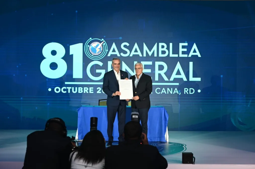 Abinader reafirma compromiso con la libertad de prensa en la Asamblea General de la SIP1