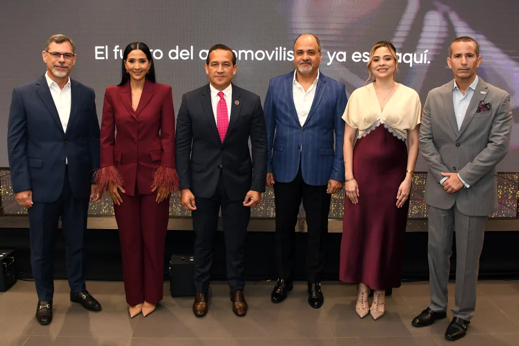 Anibal Rodriguez Edith Perez de Gonzalez Yasser Gonzalez Pedro Ruiz Kaistila Pimentel y Ricardo Torres