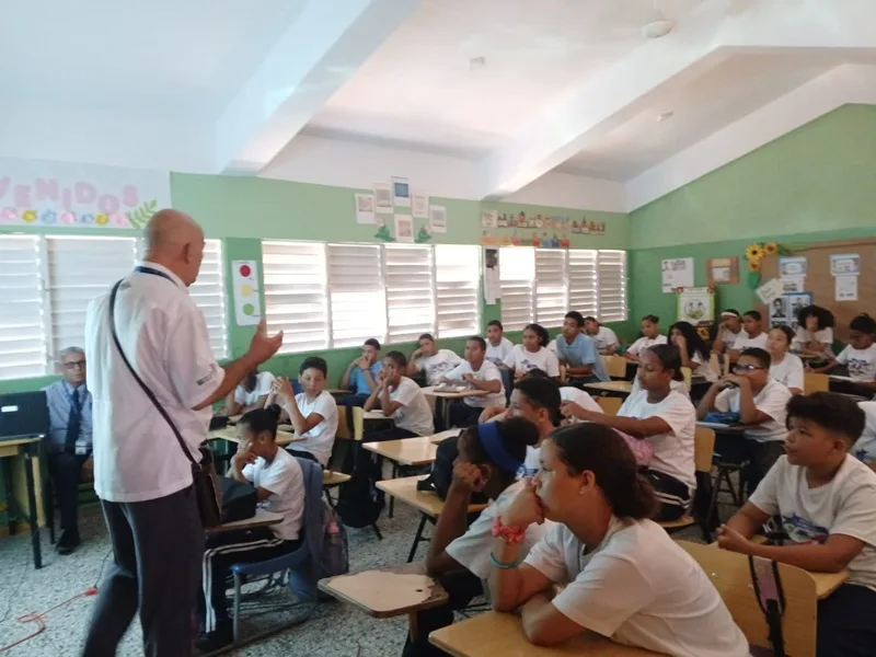 EDENORTE impacta a más de 6,500 personas con charlas sobre uso racional y eficiente de la energía eléctrica Charla Gestion Social 1