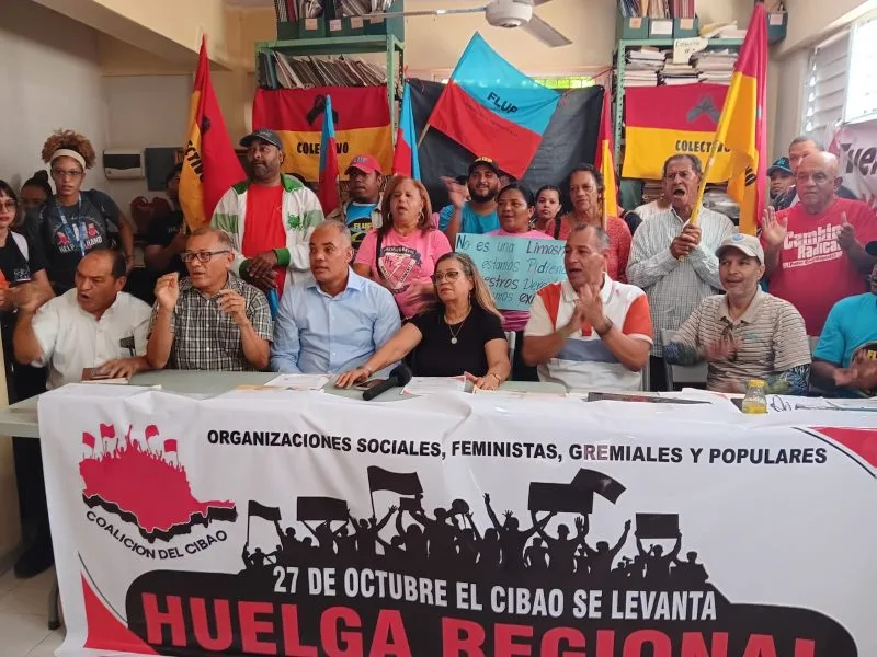 Dirigentes populares del Cibao suspenden huelga por efectos de la tormenta Melissa Dirigentes populares del Cibao suspenden huelga por efectos de la tormenta Melissa