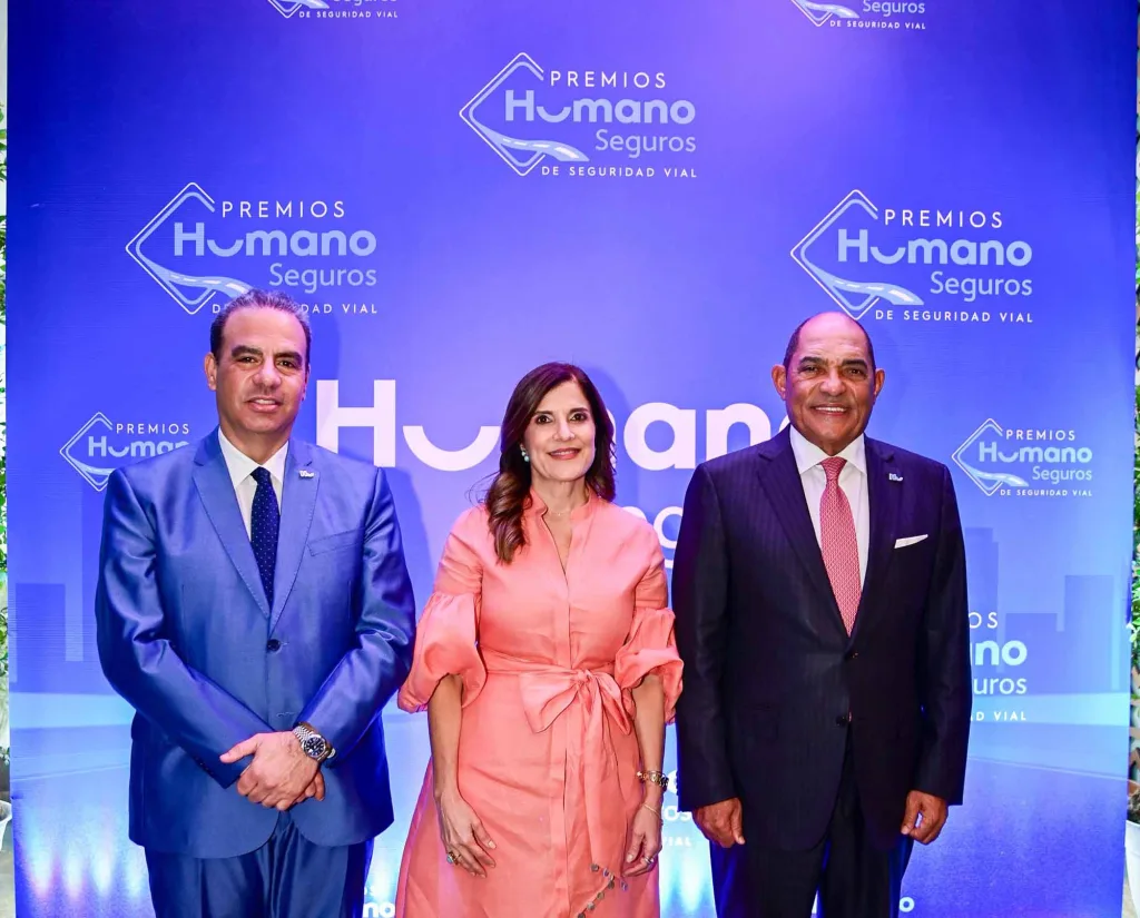 Elias Pablo vicepresidente de auto y patrimoniales Diomares Musa vicepresidente de desarrollo de mercado y Jose Zapata vicepresidente ejecutivo y gerente general