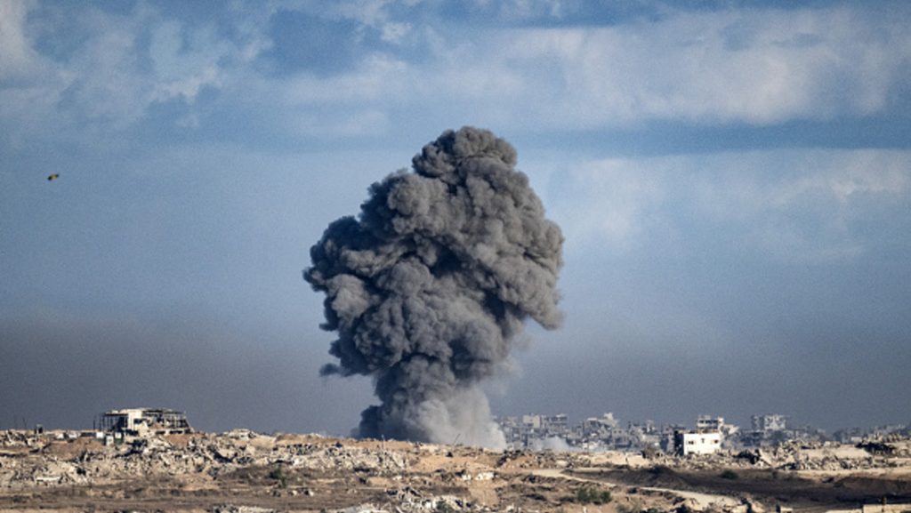 Israel y Hamas acuerdan primera fase del plan de paz de Trump