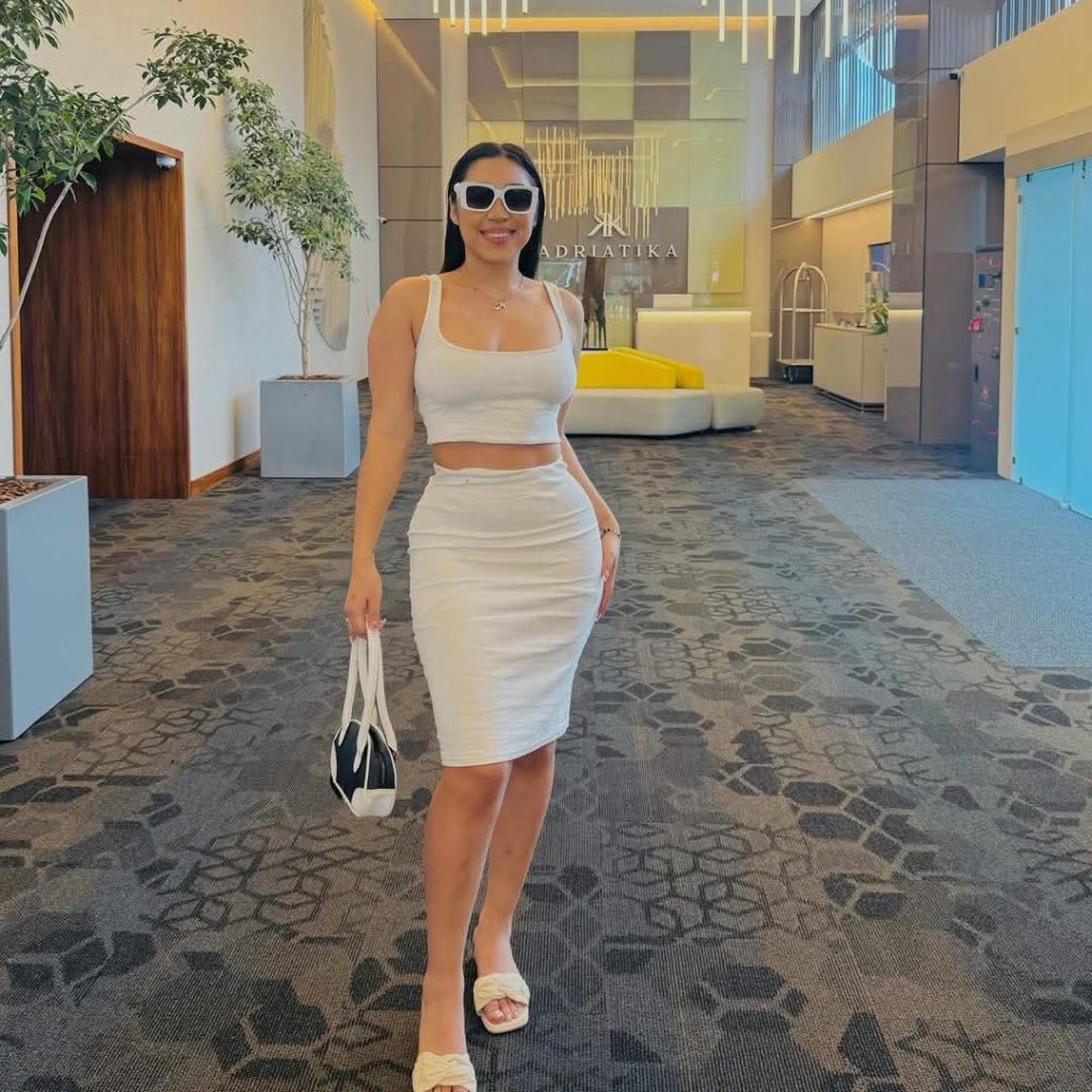 Jennifer Rivas eljacaguero2